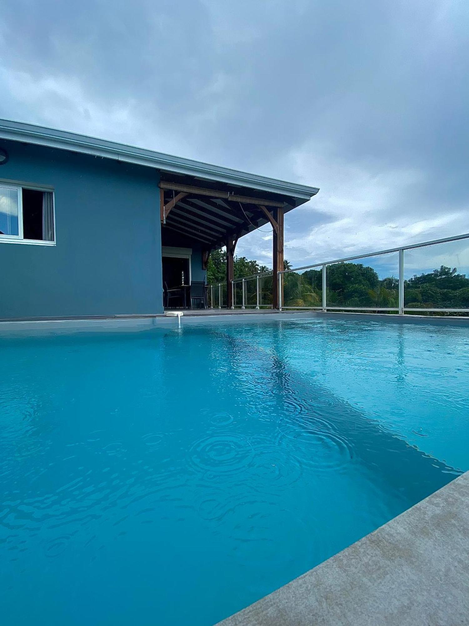Les Villas Pameyaque 2 F2 Avec 1 Piscine Et 1 F3 Avec 1 Piscine, Superbe Vue Sur La Mer Riviere-Salee المظهر الخارجي الصورة